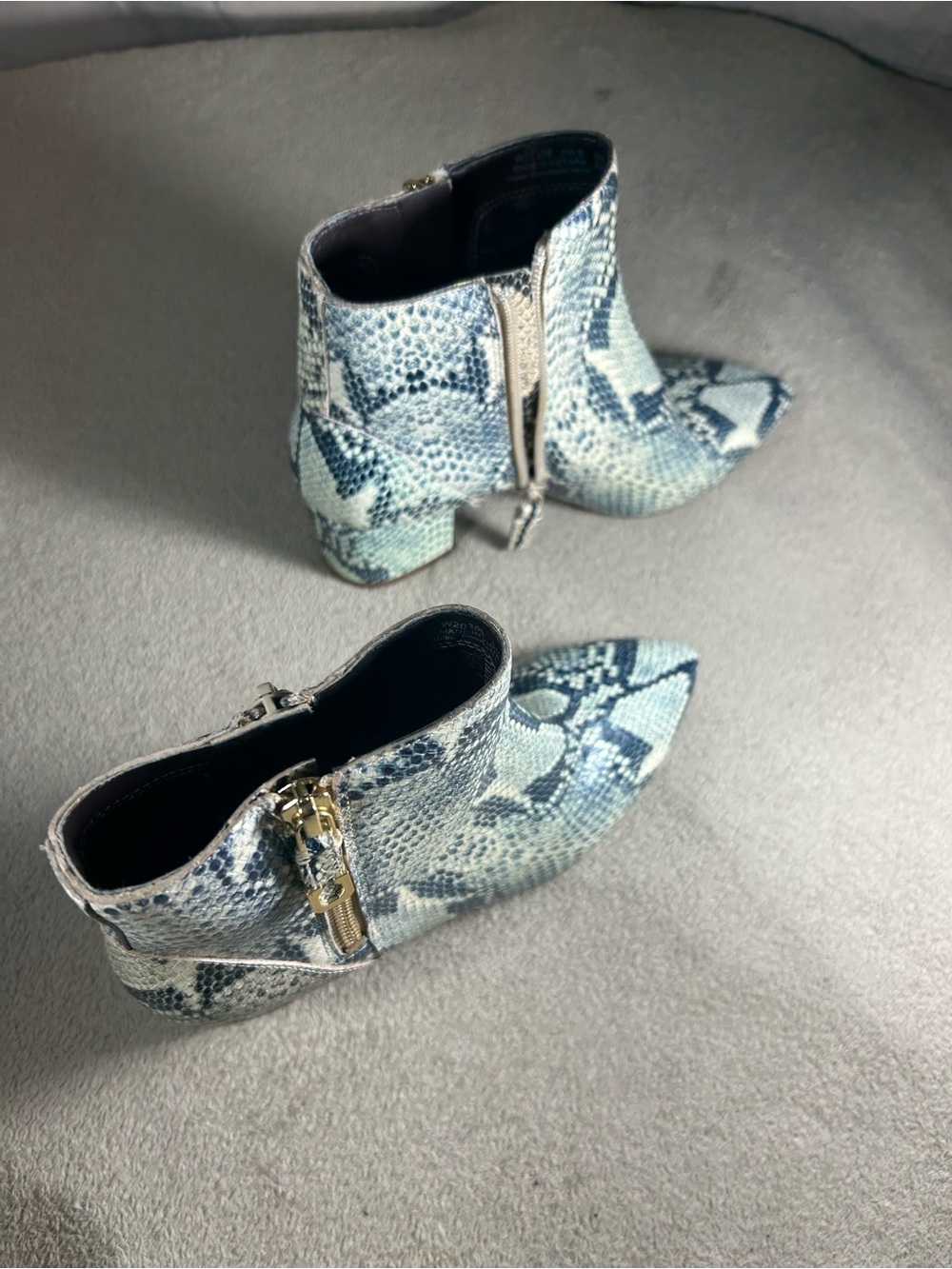 Cole Haan Blue & Gray Snake-Print Ankle Booties with Gold Zip 5.5 - Picture 3 of 10
